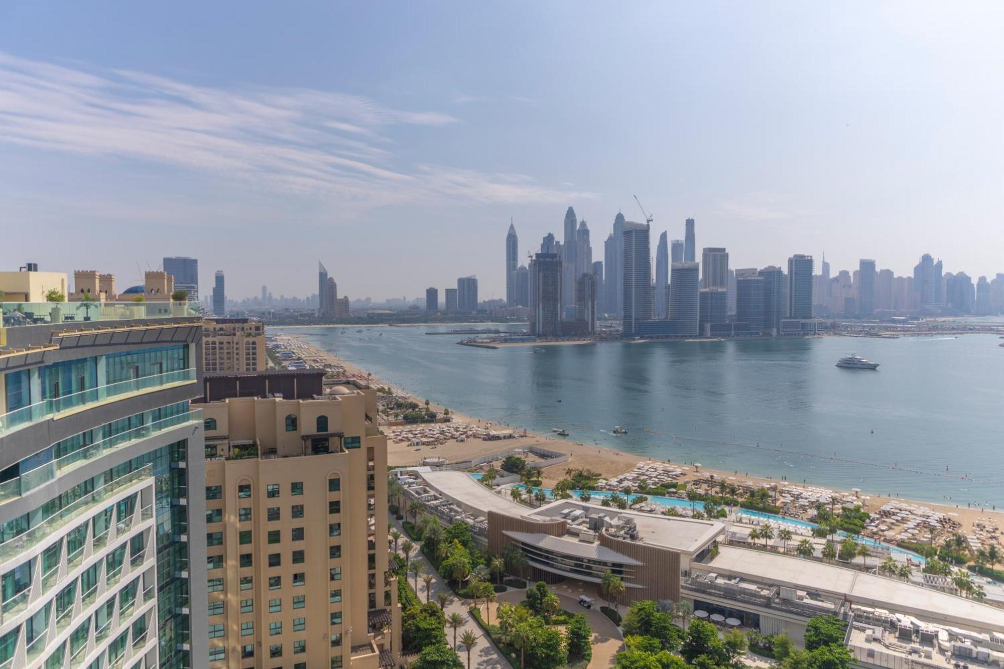 Studio With Private Beach Access At Palm Jumeirah Дубай Экстерьер фото